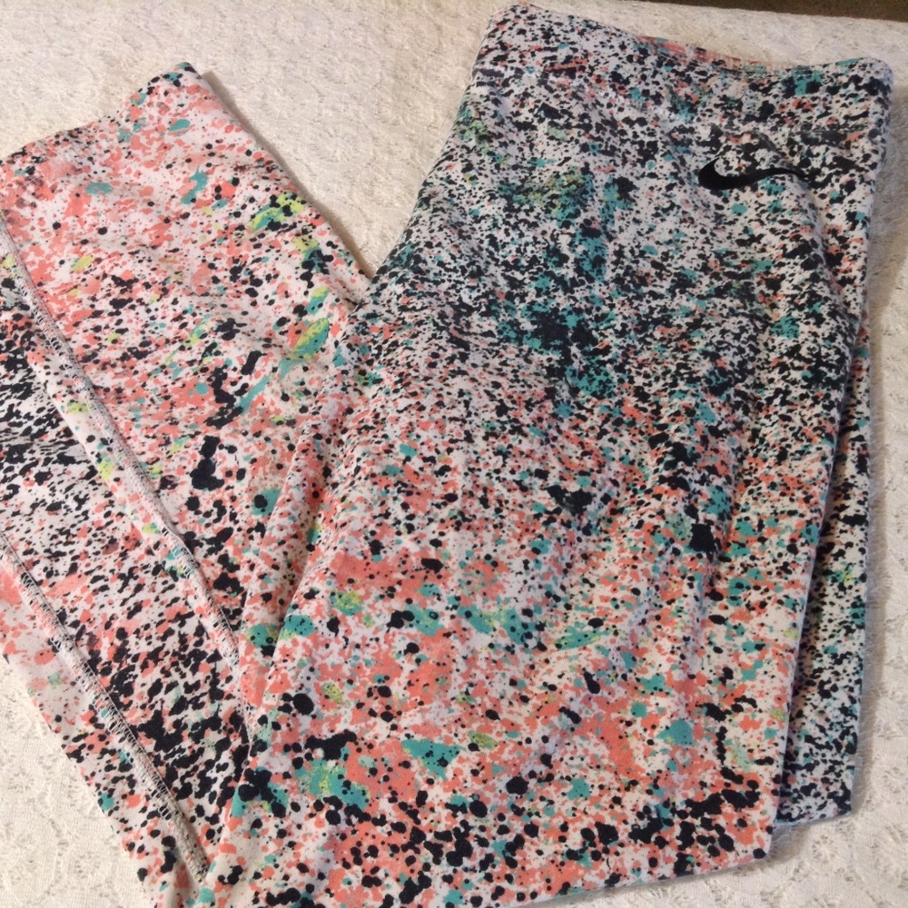 Nike multi colored cropped leggings